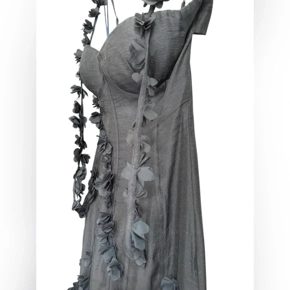 Petal & Pup Posedly Rosette Mermaid Midi Dress - Picture 15 of 16